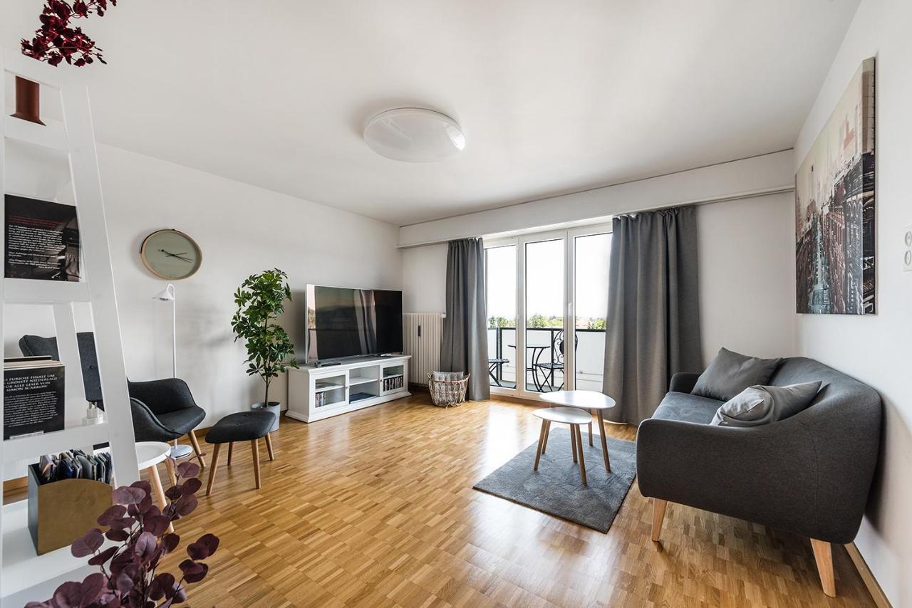 Soho 8 !Lake-Mountain View & Free Parking! Kreuzlingen Luaran gambar