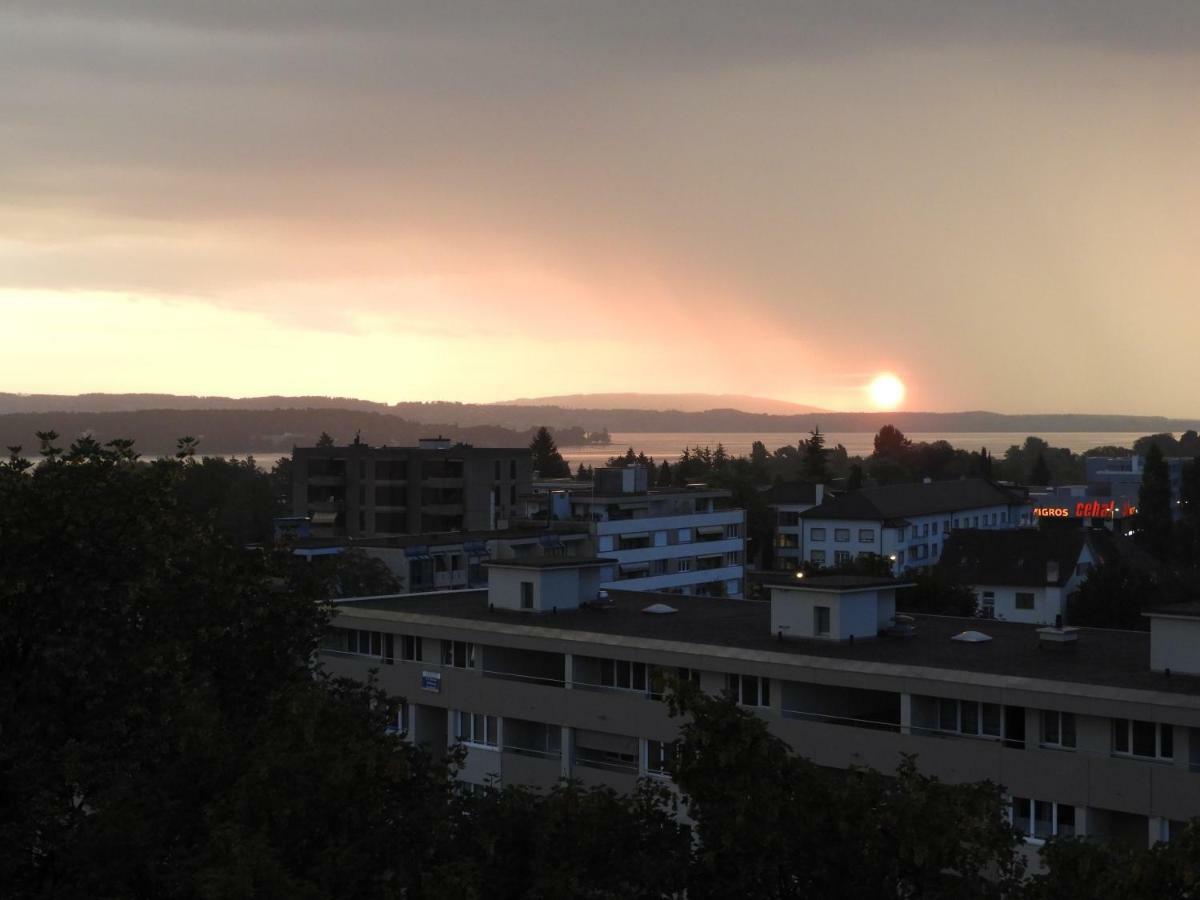 Soho 8 !Lake-Mountain View & Free Parking! Kreuzlingen Luaran gambar